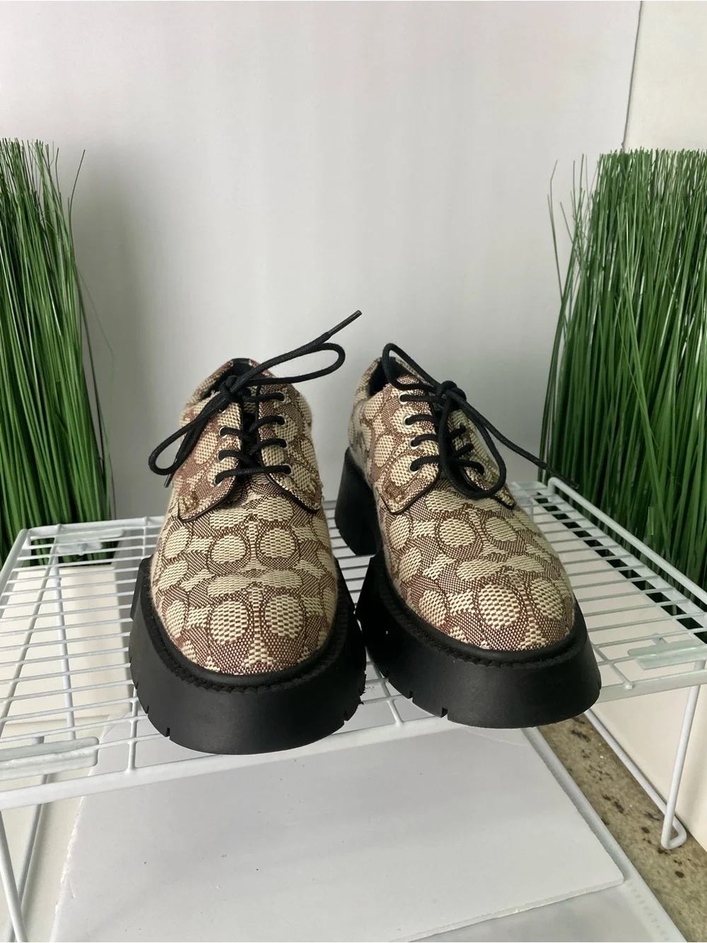 Coach Women Lyla Platform Derby Shoes Size 8.5